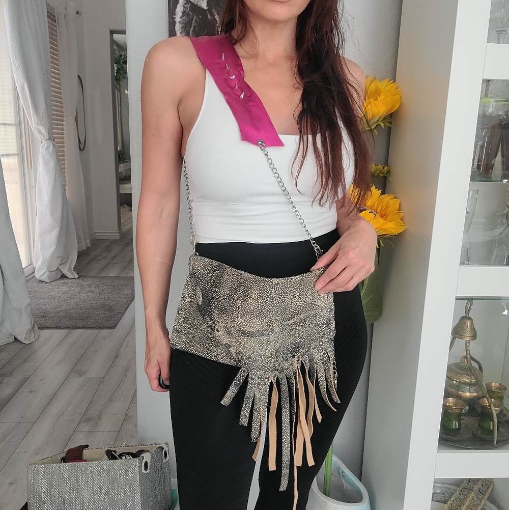 Fringe Metallic Crossbody Bag - Silver Gray